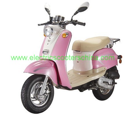 Electric scooterhr-0321.jpg